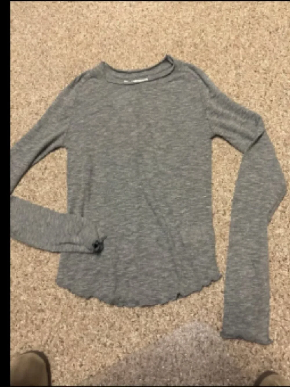WE THE FREE PEOPLE BE MY BABY SCALLOPED LETTUCE EDGE LONG SLEEVE TOP TEE GRAY XL